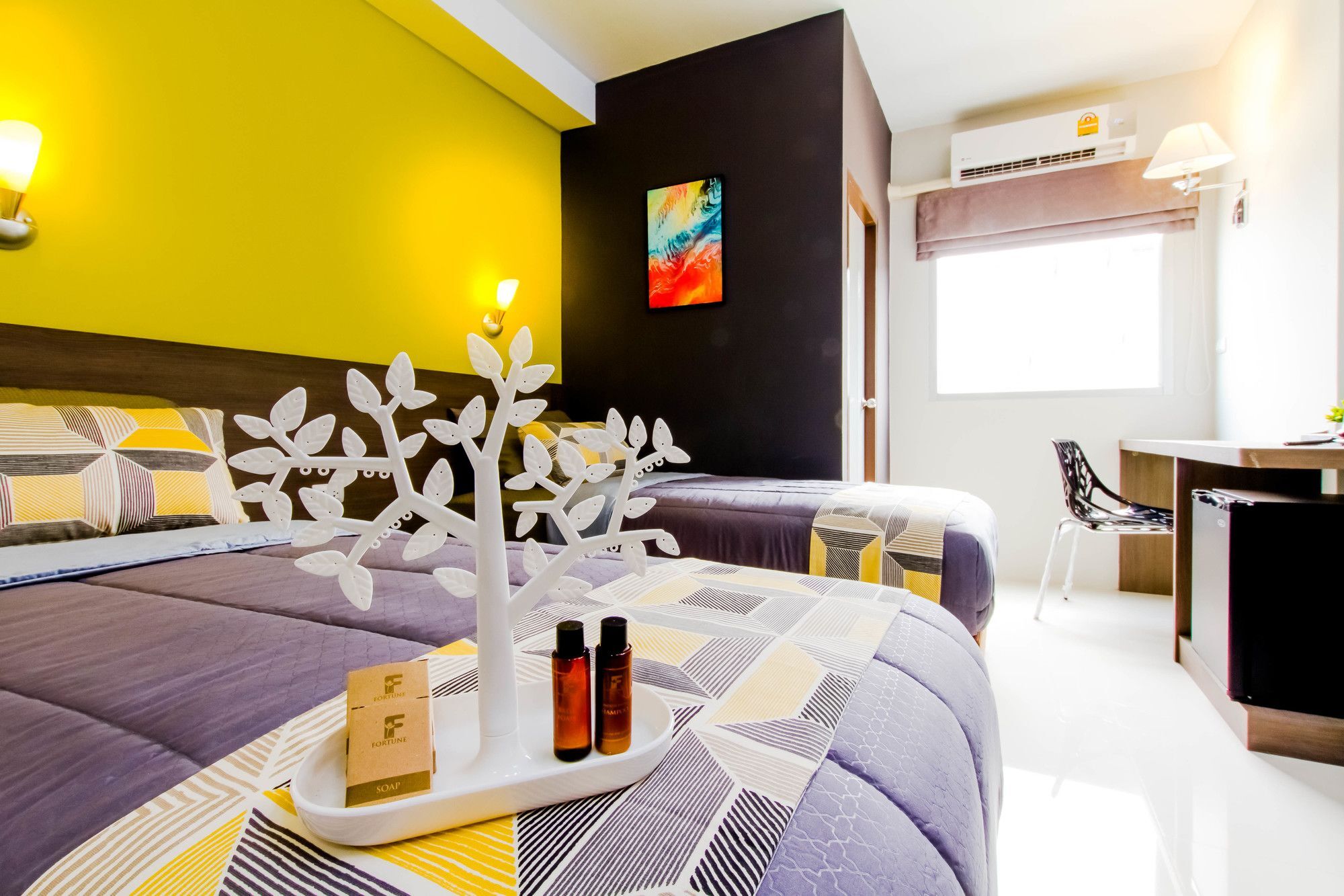 Fortune D Hotel لووي المظهر الخارجي الصورة