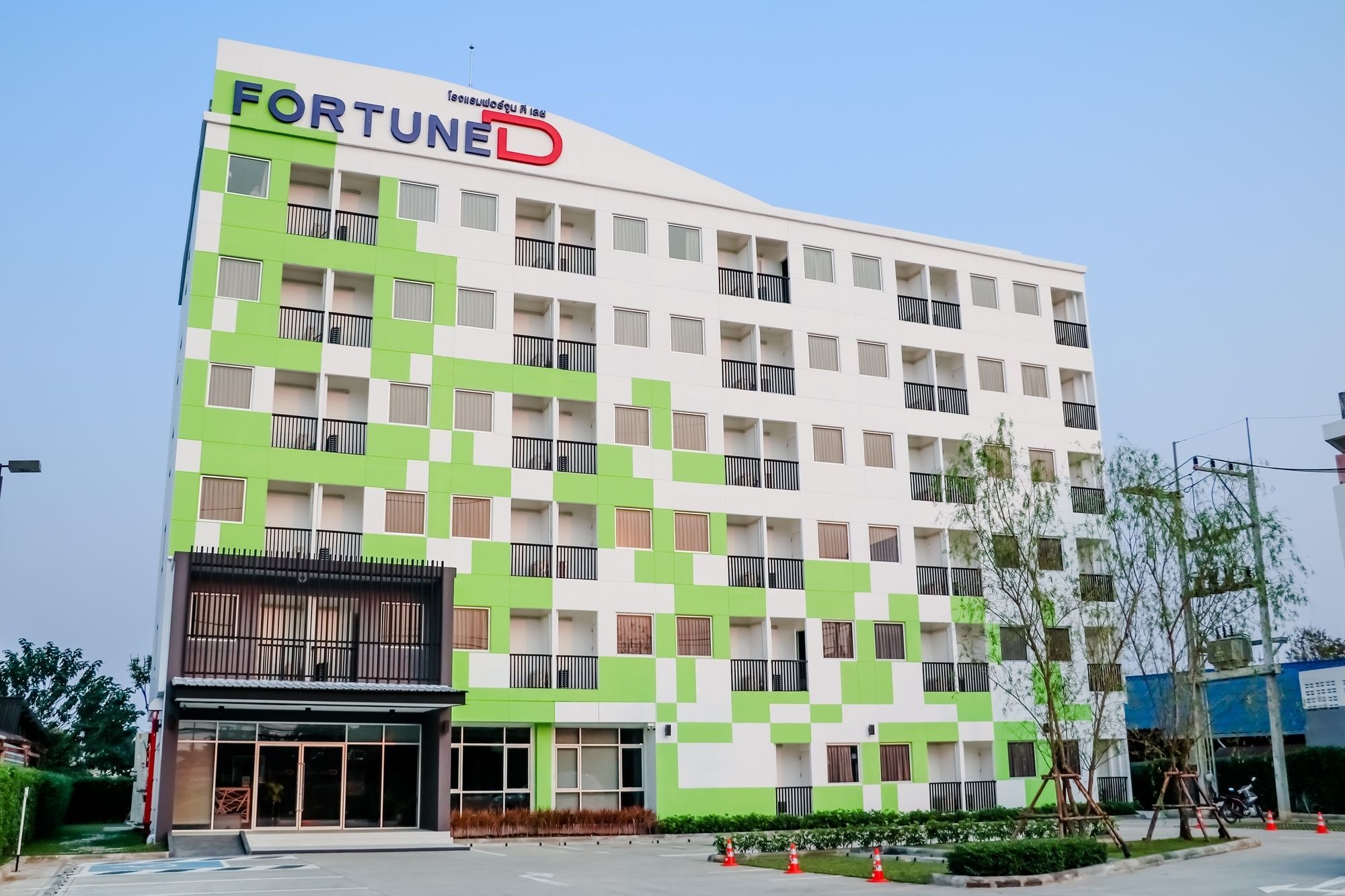 Fortune D Hotel لووي المظهر الخارجي الصورة
